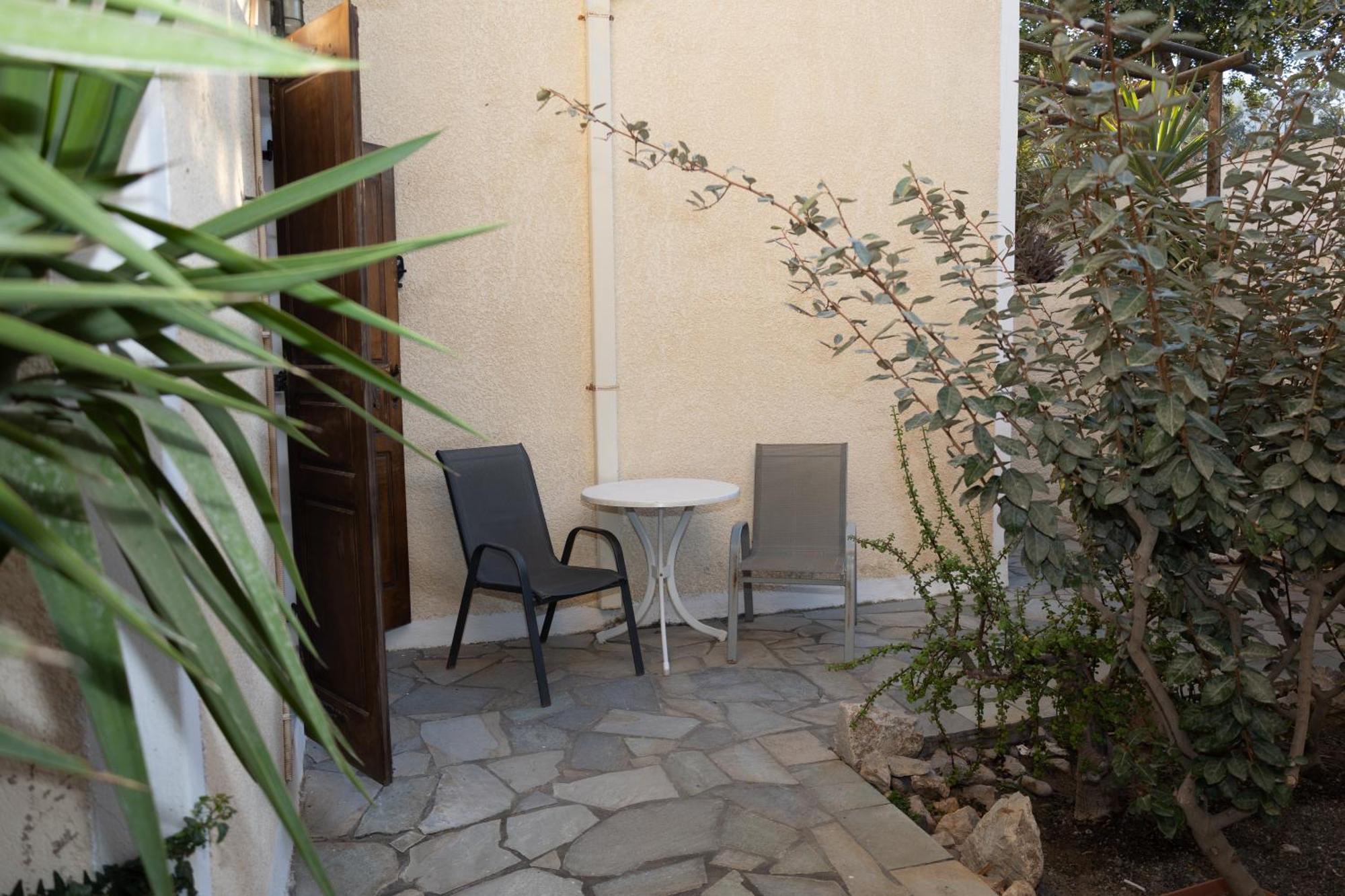 Ira Apartments Kamari  Exterior photo